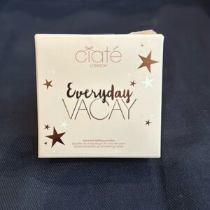 Ciaté London Everyday Vacay coconut setting powder